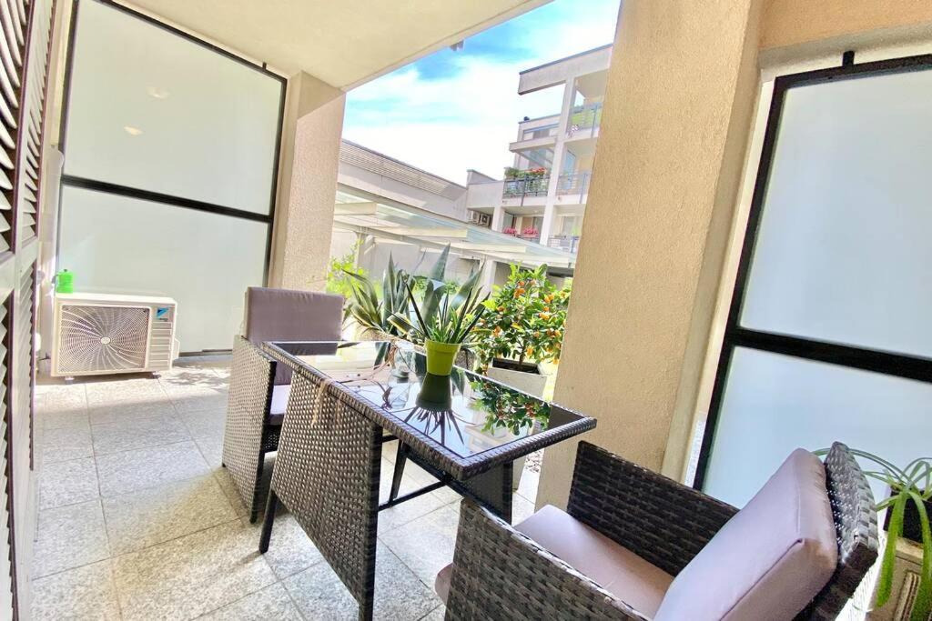 Spa Tiny Love Apartment Close To Milan-Como-Malpensa Saronno Buitenkant foto